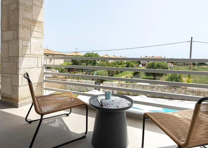 Black Lotus Pool Villa, #feelslikehome Вилла Афитос