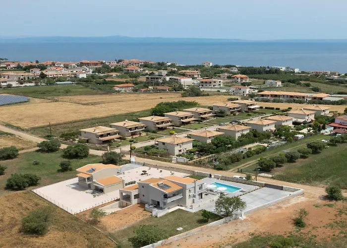 Black Lotus Pool Villa, #feelslikehome Афитос